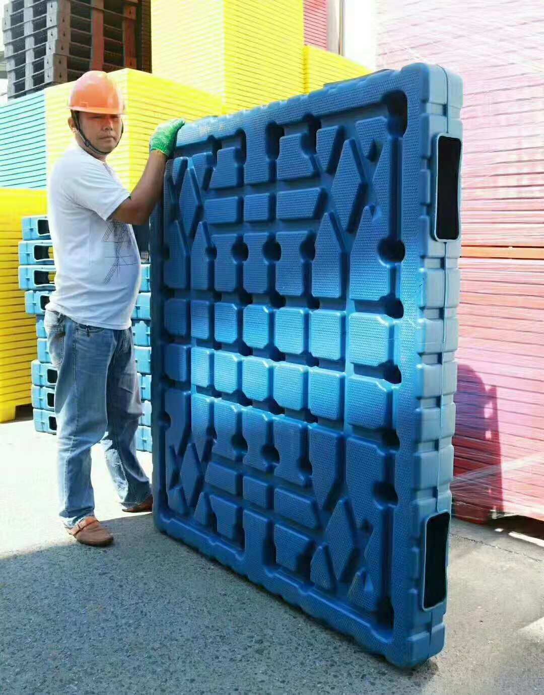 吹塑托盤和注塑托盤，你不懂的太多了！