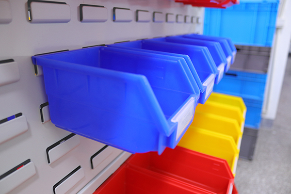 喏！情人節(jié)專屬背掛式零件盒愛心，扣緊一生！