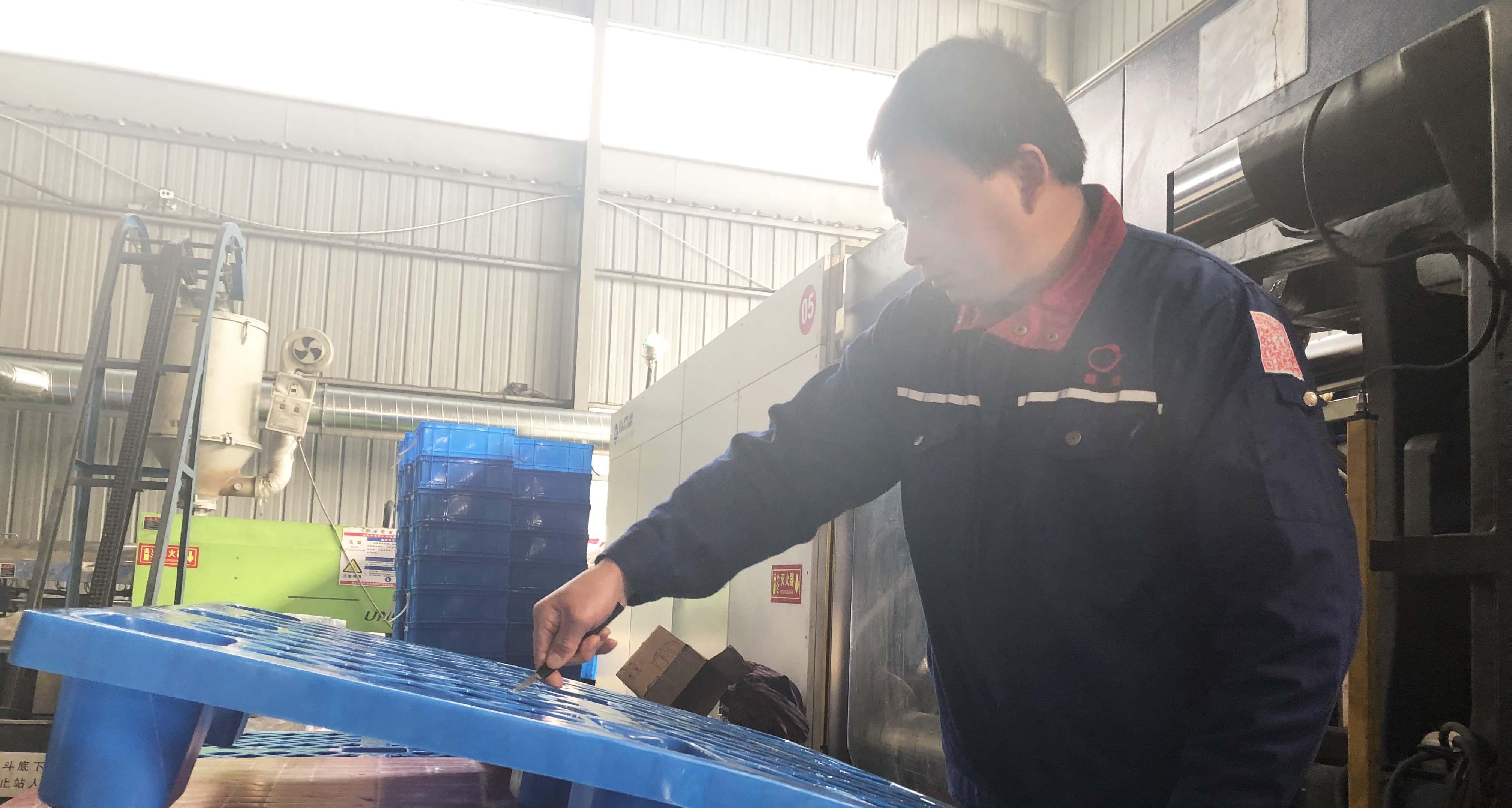 動不動比塑料托盤價格，行家告訴你事實非如此！