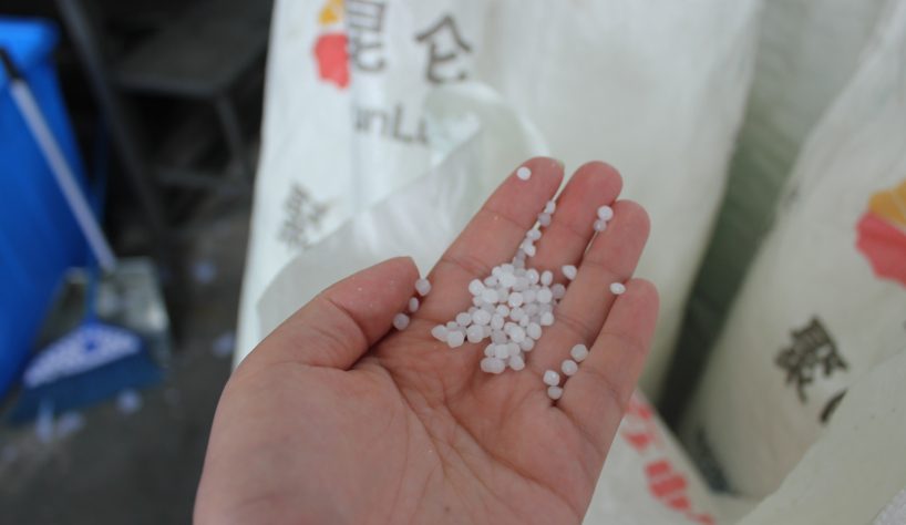 原材料價格下跌，塑料托盤價格下降如箭在弦！