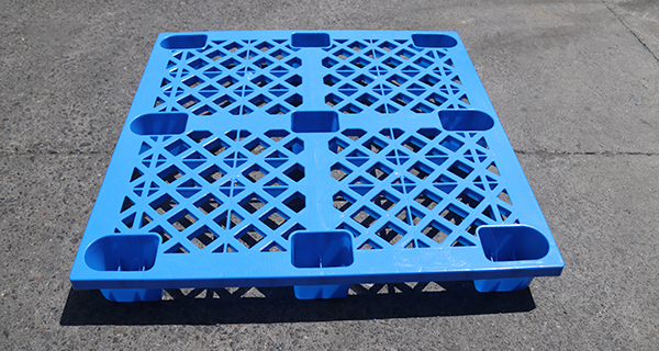 選擇PE或PP材質(zhì)會不會影響所購塑料托盤的價格？