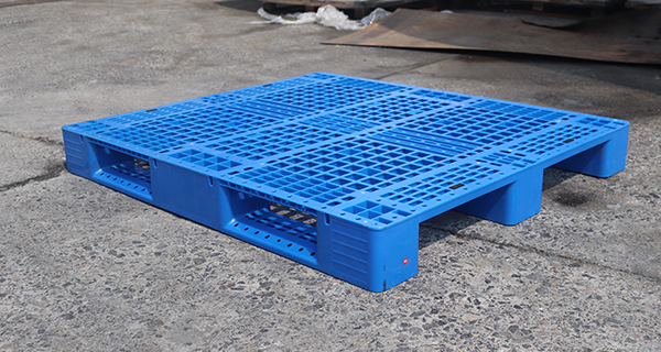 川字塑料托盤購買選用要點！