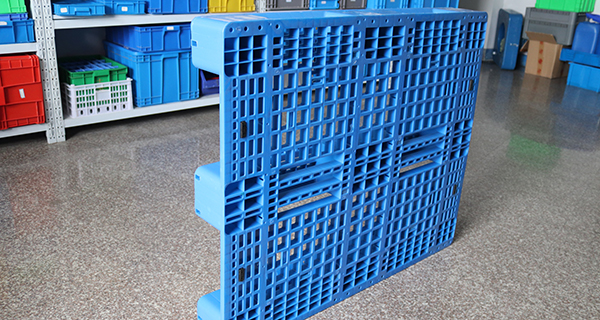 租托盤還是買托盤，取決于什么？