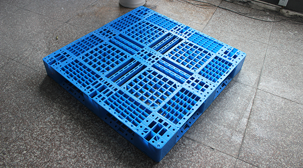 為什么塑料托盤深受物流體系的青睞！